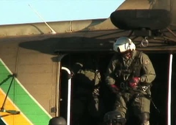 Maritime Safety and Security Team Los Angeles - Long Beach Vertical Insertion Drill