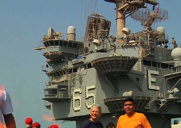 All Hands Update: USS Enterprise Sailors Enjoy Steel Beach Picnic