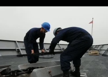 USS Underwood Sailors Anchor on the Foc'sle, Version 1