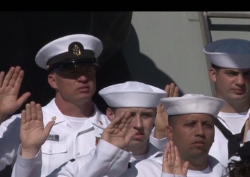 All Hands Update: Sailors Reenlist On Independence Day