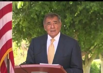 Panetta holds a press conference in Tunisia