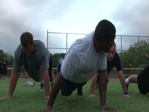 UH Hawaii Football Players Receive Military Style Wakeup and PT Session