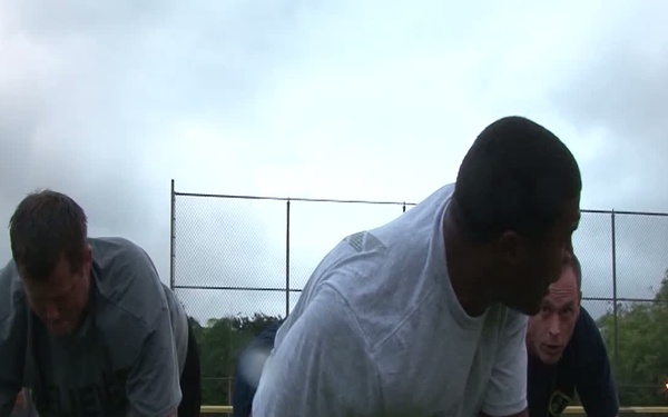 UH Hawaii Football Players Receive Military Style Wakeup and PT Session