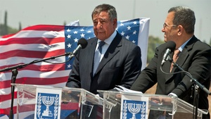 Panetta, Barak in Israel