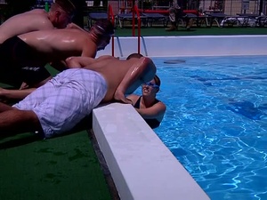 Aqua Fitness Feud