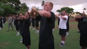 All Hands Update: University of Hawaii Football Team Gets Taste of Navy Life