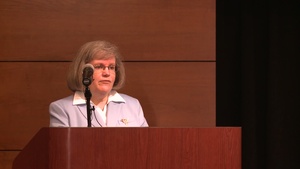 Mrs Holly Petreaus Press Conference