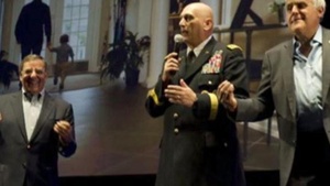 Jay Leno helps raise money for wounded warrior benefit