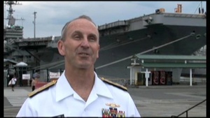 ADM Greenert meets NW Region sailors