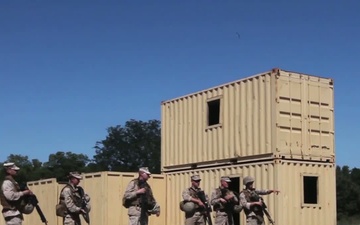 Marines Train in Detecting IEDs