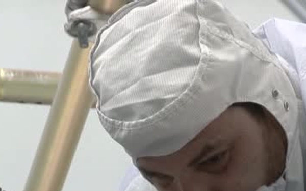 Assembly of the Lunar Reconnaissance Orbiter (LRO)