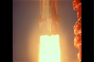 APOLLO 16 MM LAUNCH VIEWS