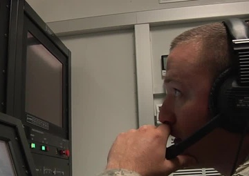 1-8 Cav Mustangs Conduct Bradley Simulator Training