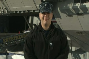 PO3 Doug Mandell, LaFayette, La.