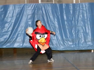 Spotlight Korea: Ready.....Set.....Angry Birds Dodgeball