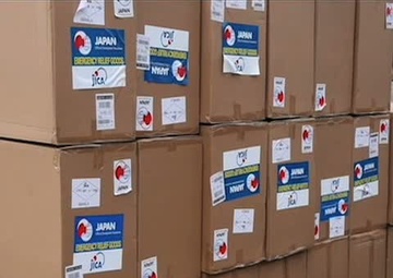 Marines Support Relief Efforts in Philippines (Broll)