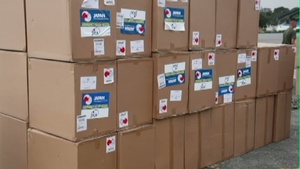 Marines Support Relief Efforts in Philippines (High-Definition)