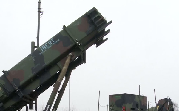 Dutch Patriots, B-Roll