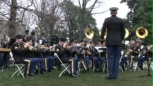 440th Army Band Performs "Grand Old Flag"