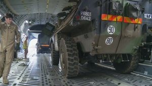 United States Air Force Support French Military - C-17 Transportation Flight into Mali