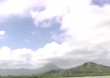Marines Get Dirty in Hawaii