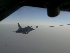 KC-135 Refueling Mission