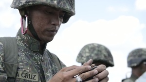 Balikatan 2013 Marksmanship Training