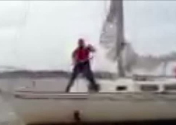 Coast Guard Assists Aground Aailboat