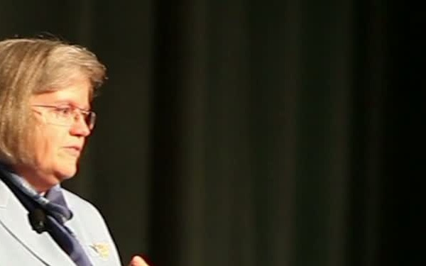 Petraeus Introduces the Consumer Financial Protection Bureau to Service Members in Japan