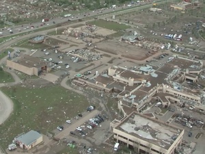 Moore Tornado Aerial Footage from Black Hawk Flyover