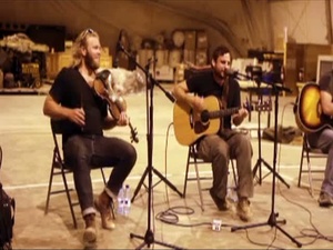 Popular Country Singers Visit Troops in Afghanistan
