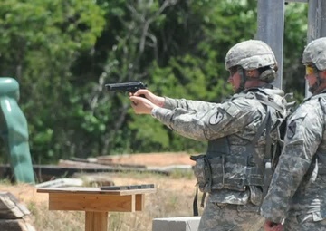 Texas Guardsmen Train for MP Mission