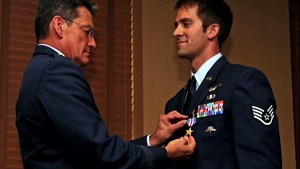 Airman Earns Silver Star