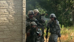 Global Medic 2013/WAREX 86-13-01 U.S. Army Soldiers Train on Conducting Presence Patrols and Clearing a Compound
