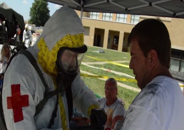 Indiana Senator Joe Donnelly Visits Soldiers taking part in Vibrant Response Exercise