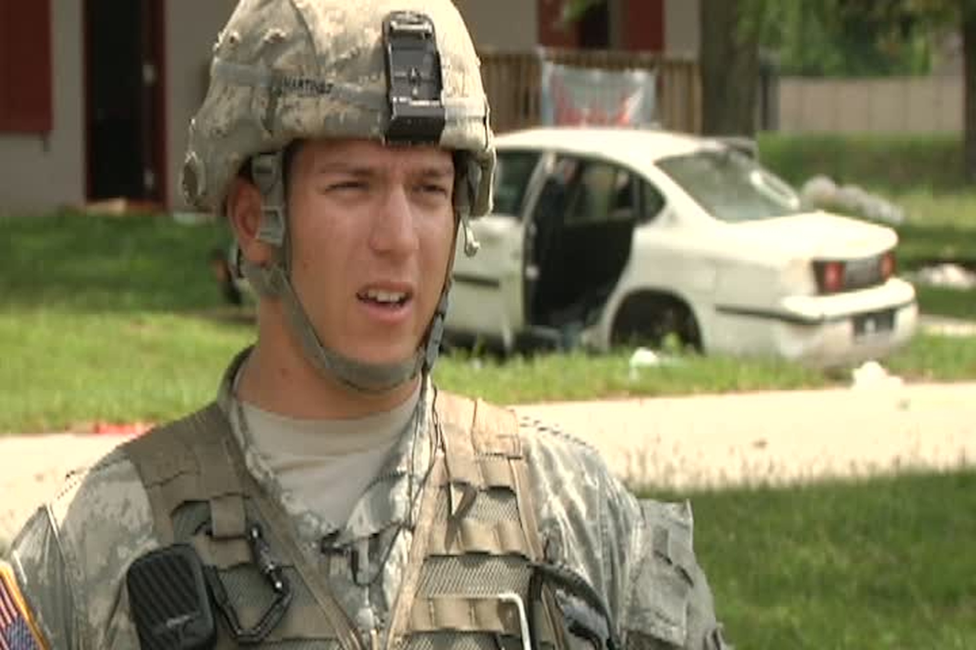 Decontamination reconnaissance training at Camp Atterbury during Vibrant Response. Produced by Sgt. Christal Crawford. Includes soundbites from Mr. Jay Norris, Army North, Observer Trainer Division chief, from Edinburgh, Miss., and 1st Lt. Zachary Martinez, 12B, from Richmond, Ind., 1st Infantry Battalion, 151st Infantry Regiment, U.S. Army National Guard.