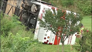 Bus Crash Injures Soldiers