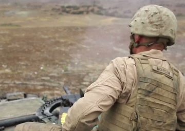 Crewmen Master AAV’s Weapons Systems