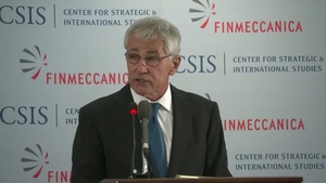 Hagel Addresses Challenges of Maintaining Readiness Amid Fiscal Constraints