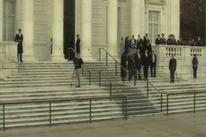 Secretary Kerry Participates in Wreath Laying Ceremony at the Tomb of Unknown Soldier