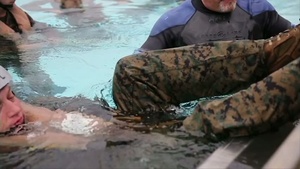 Marines Get Crash Course in Helo Dunker