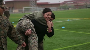 MALS-13 Marines Challenge Spouses