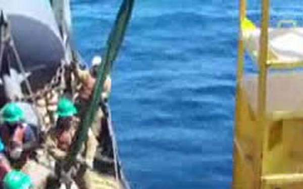 CGC Juniper Crew Works on Buoy