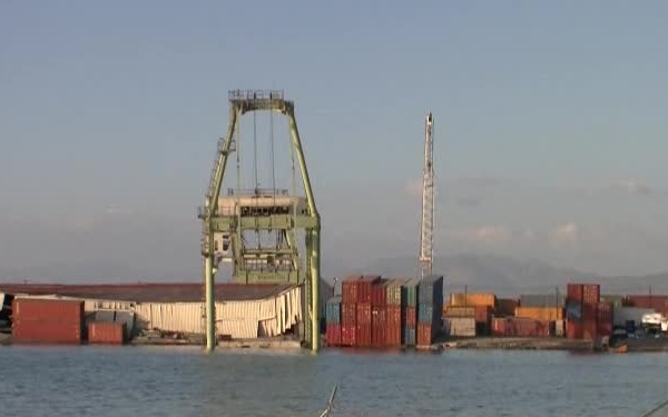 100211-G-9679C-Port-Au-Prince-port-facility