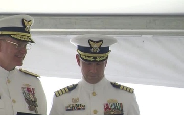 Coast Guard conducts change of command in Portsmouth, Va.