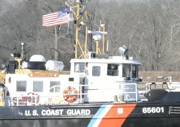 Coast Guard Breaks the Ice