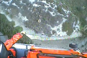 4 rescued in marsh near Moffett Airfield