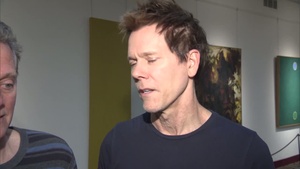 Bacon Brothers Perform to Help Troops