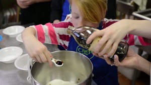 Military Children Learn Nutritious Skills
