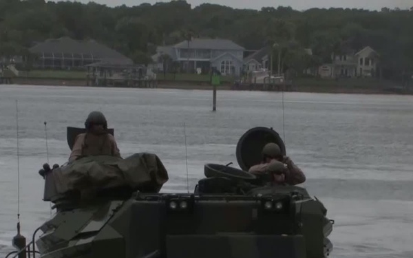 AAV splash: Marines return to amphibious roots